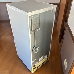 SHARP 2ドア冷蔵庫の画像