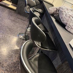 カウンターチェアの画像