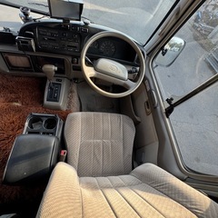 コースター　キャンピングカーの画像