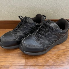 【美品】New Balance302 ニューバランス スニーカー 26cmの画像