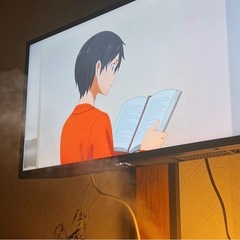 壁掛けテレビボード＋32インチTVのセットの画像