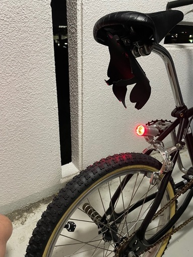バイクワークス、スハリ　ハウアイロール