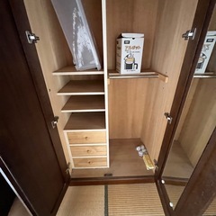収納棚の画像