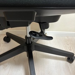 イトーキ サリダ YL6 ブラック オフィスチェアの画像