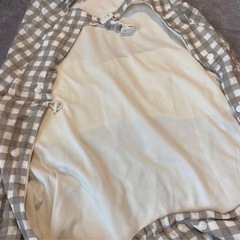 ミキハウス キャリーケープ 抱っこ紐ケープの画像