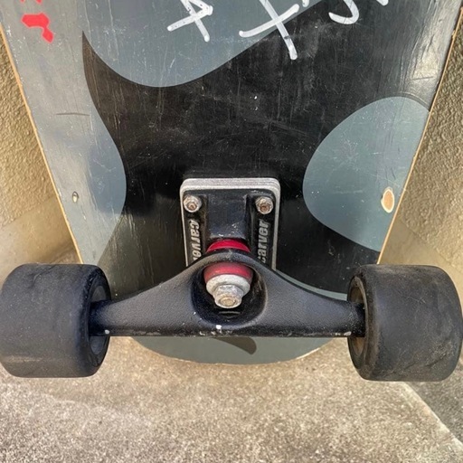 U4 スケートボード グレースケボーcarver カーバーU4 サイン入り