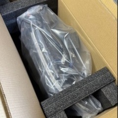 新品未使用 ランドクルーザープラド 150系 3眼ヘッドライト 社外の画像