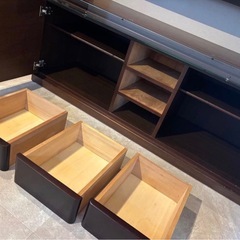 棚　食器棚 引き出しの画像