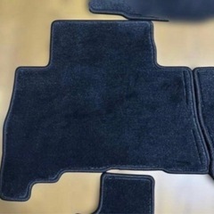 ランドクルーザープラド 150系後期 純正フロアマット 70周年 7人乗り様の画像