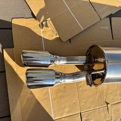 希少プリウス30 モデリスタマフラーの画像