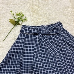 美品　春服スカート　ひざ丈フレアスカート　フリーサイズの画像