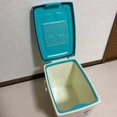 おむつゴミ箱の画像