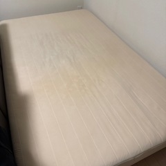 【3/4迄】 セミダブルベット マットレス 足付きの画像