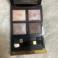 トムフォード　アイシャドウの画像