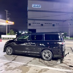 H25 エルグランド E52 ハイウェイスターアーバンクロム 2.5L 2WD 黒 後席モニター ヒッチメンバーの画像