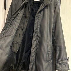 COMME CA ISM（コムサイズム）のアウター コートの画像