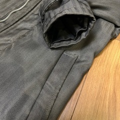 COMME CA ISM（コムサイズム）のアウター コートの画像