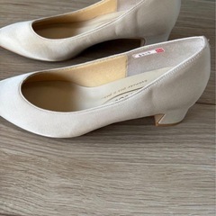 Joli Encore ベージュ ポインテッドトゥ パンプス　23cmの画像