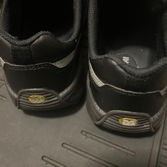 ミドリ安全　安全靴　27㎝の画像