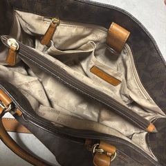 MICHEAL KORS バッグの画像