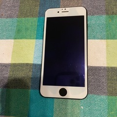 美品 SIMフリーiPhone se2の画像