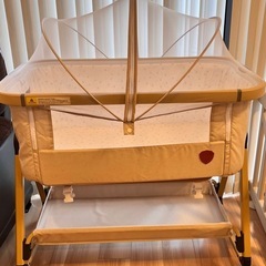 キャスター付きベビーベッド 高さ6段階調節 折りたたみ可の画像