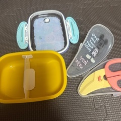 🌈アンパンマン　お弁当　ミッキー　フードカッターの画像