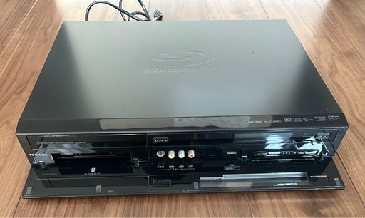 TOSHIBA REGZA ブルーレイディスクレコーダー RD-BR600 2011年製