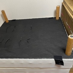 足付きベッド　セミダブルの画像