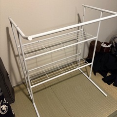 押入れ用ハンガーラックの画像