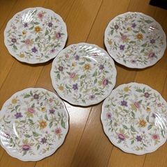 ヨーデルバレー　お皿5枚セットの画像
