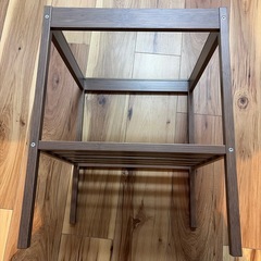 【受付終了】 IKEA ガラス天板のサイドテーブルの画像