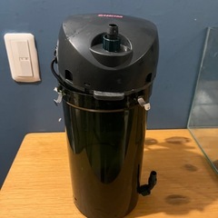 【無料】30センチ水槽と外部フィルターの画像