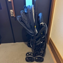 ベビーカーの画像