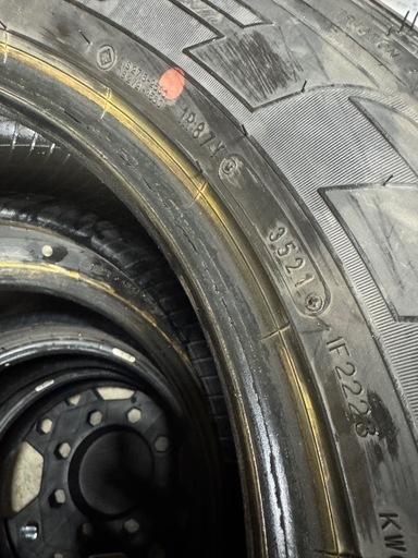 265/65R17  ダンロップ　夏タイヤ　ランクル　プラド等