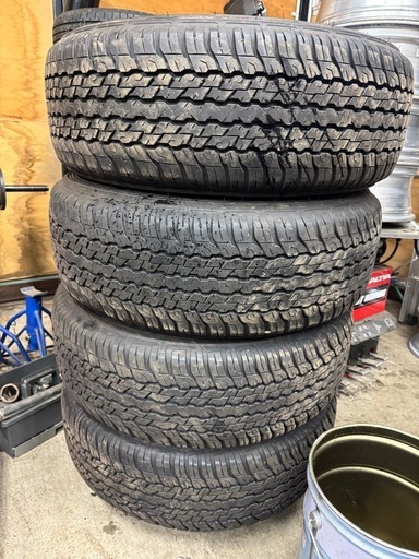 265/65R17  ダンロップ　夏タイヤ　ランクル　プラド等