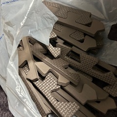 好きなサイズに組み合わせるマットの画像