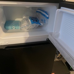 comfee冷蔵庫90リットルの画像