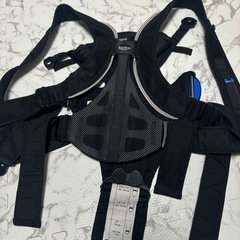 ベビービョルン抱っこ紐の画像