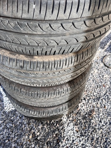 夏タイヤ　165/55R14  ブルーアース　4本　22年製　残溝5mm〜