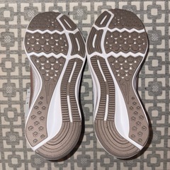 【新品未使用品】NIKE ウィメンズ ダウンシフター 24cm ランニングシューズ レディースの画像