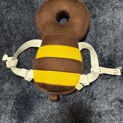 蜂 ベビー 転倒防止クッション の画像