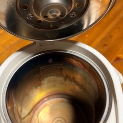 電気ポットの画像