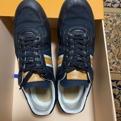 希少 ルイヴィトン モノグラムサイドライン レザー スニーカー28cmの画像