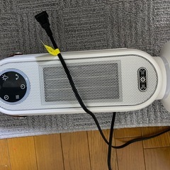 美品首振り　セラミックファンヒーター の画像