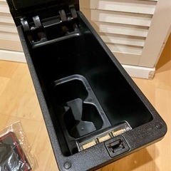 スズキ ジムニー アームレスト  JB64W JB74W 専用コンソールボックス の画像