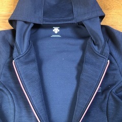 DESCENTE MoveSport レディース パーカー サイズOの画像