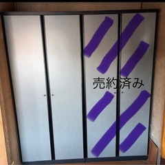 クローゼット　タンス　　衣類収納の画像