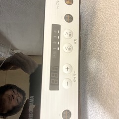 アイリスオーヤマのIHヒーターの画像