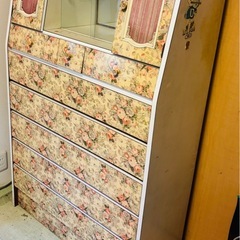 昭和レトロ　タンスの画像